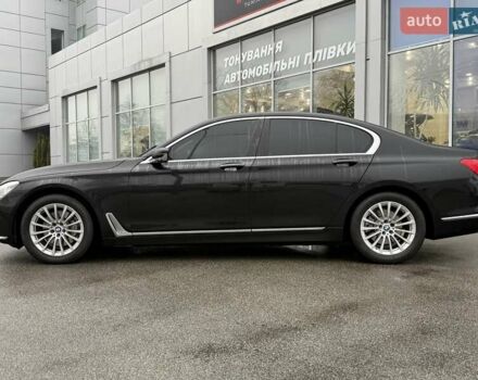 Черный БМВ 7 Серия, объемом двигателя 2 л и пробегом 175 тыс. км за 36999 $, фото 3 на Automoto.ua