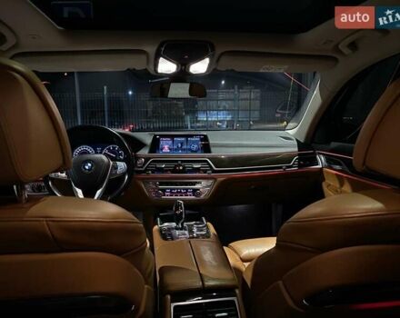 Черный БМВ 7 Серия, объемом двигателя 2.99 л и пробегом 240 тыс. км за 37000 $, фото 4 на Automoto.ua