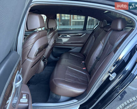 Черный БМВ 7 Серия, объемом двигателя 3 л и пробегом 160 тыс. км за 41500 $, фото 28 на Automoto.ua