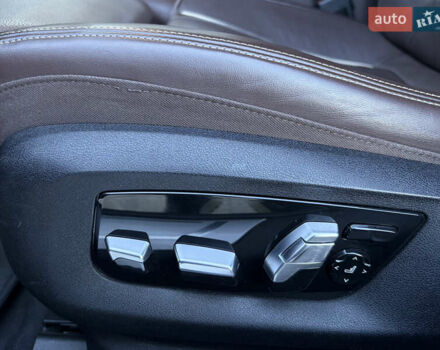Черный БМВ 7 Серия, объемом двигателя 3 л и пробегом 160 тыс. км за 38500 $, фото 60 на Automoto.ua