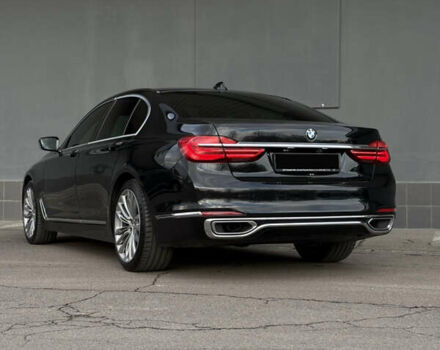 Чорний БМВ 7 Серія, об'ємом двигуна 2.99 л та пробігом 117 тис. км за 45000 $, фото 19 на Automoto.ua