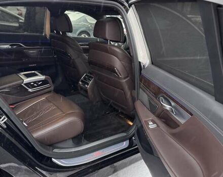 Чорний БМВ 7 Серія, об'ємом двигуна 2 л та пробігом 143 тис. км за 35000 $, фото 73 на Automoto.ua