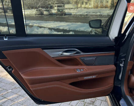 Черный БМВ 7 Серия, объемом двигателя 4.39 л и пробегом 30 тыс. км за 72000 $, фото 30 на Automoto.ua