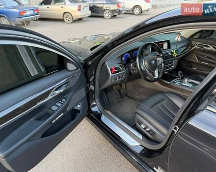 Черный БМВ 7 Серия, объемом двигателя 3 л и пробегом 130 тыс. км за 29000 $, фото 46 на Automoto.ua