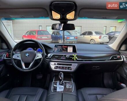 Черный БМВ 7 Серия, объемом двигателя 3 л и пробегом 130 тыс. км за 29000 $, фото 54 на Automoto.ua