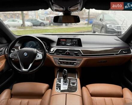 Черный БМВ 7 Серия, объемом двигателя 2 л и пробегом 175 тыс. км за 36999 $, фото 10 на Automoto.ua