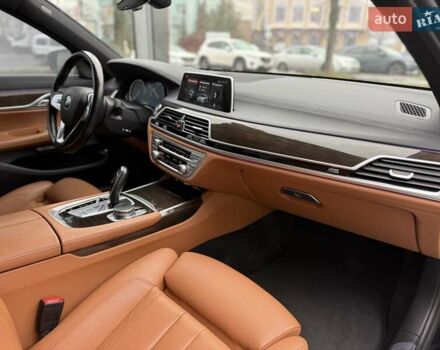 Черный БМВ 7 Серия, объемом двигателя 2 л и пробегом 175 тыс. км за 36999 $, фото 15 на Automoto.ua