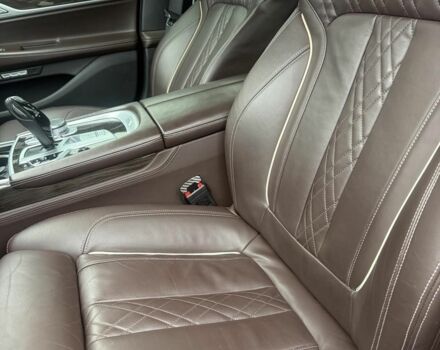 Черный БМВ 7 Серия, объемом двигателя 3 л и пробегом 117 тыс. км за 45000 $, фото 7 на Automoto.ua