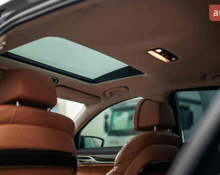 Черный БМВ 7 Серия, объемом двигателя 2.99 л и пробегом 243 тыс. км за 39000 $, фото 48 на Automoto.ua