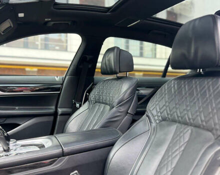 Черный БМВ 7 Серия, объемом двигателя 4.39 л и пробегом 200 тыс. км за 33800 $, фото 18 на Automoto.ua