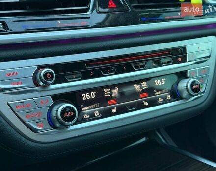 Черный БМВ 7 Серия, объемом двигателя 3 л и пробегом 130 тыс. км за 29000 $, фото 71 на Automoto.ua