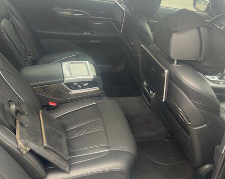 Черный БМВ 7 Серия, объемом двигателя 2.99 л и пробегом 183 тыс. км за 38900 $, фото 44 на Automoto.ua