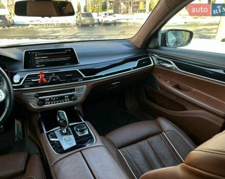 Черный БМВ 7 Серия, объемом двигателя 4.39 л и пробегом 30 тыс. км за 72000 $, фото 45 на Automoto.ua