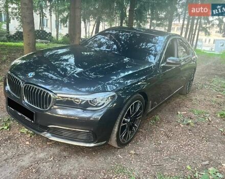 Черный БМВ 7 Серия, объемом двигателя 3 л и пробегом 218 тыс. км за 36500 $, фото 1 на Automoto.ua