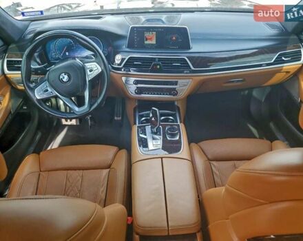 Чорний БМВ 7 Серія, об'ємом двигуна 3 л та пробігом 96 тис. км за 8600 $, фото 7 на Automoto.ua