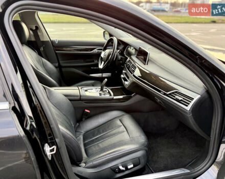 Черный БМВ 7 Серия, объемом двигателя 3 л и пробегом 100 тыс. км за 29000 $, фото 14 на Automoto.ua