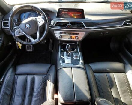 Черный БМВ 7 Серия, объемом двигателя 3 л и пробегом 132 тыс. км за 8500 $, фото 6 на Automoto.ua
