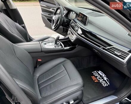 Черный БМВ 7 Серия, объемом двигателя 2.98 л и пробегом 136 тыс. км за 32800 $, фото 41 на Automoto.ua