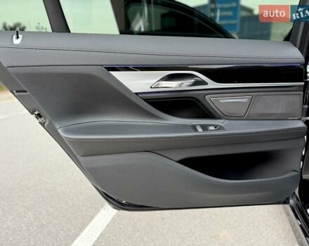 Черный БМВ 7 Серия, объемом двигателя 2.98 л и пробегом 136 тыс. км за 32800 $, фото 54 на Automoto.ua