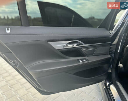 Черный БМВ 7 Серия, объемом двигателя 3 л и пробегом 173 тыс. км за 33000 $, фото 47 на Automoto.ua