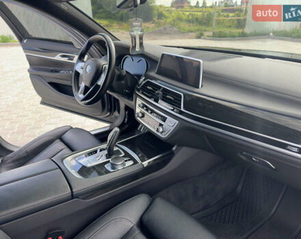 Черный БМВ 7 Серия, объемом двигателя 3 л и пробегом 173 тыс. км за 33000 $, фото 69 на Automoto.ua