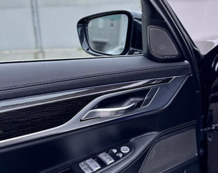 Черный БМВ 7 Серия, объемом двигателя 3 л и пробегом 100 тыс. км за 30000 $, фото 11 на Automoto.ua