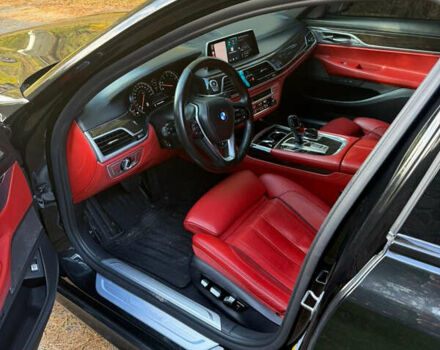 Черный БМВ 7 Серия, объемом двигателя 3 л и пробегом 80 тыс. км за 39500 $, фото 9 на Automoto.ua