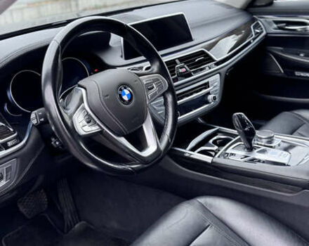 Черный БМВ 7 Серия, объемом двигателя 3 л и пробегом 100 тыс. км за 30000 $, фото 10 на Automoto.ua