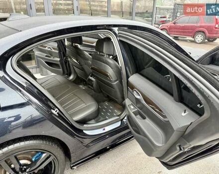 Черный БМВ 7 Серия, объемом двигателя 2.99 л и пробегом 102 тыс. км за 35900 $, фото 51 на Automoto.ua