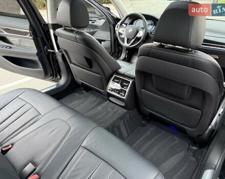 Черный БМВ 7 Серия, объемом двигателя 2.98 л и пробегом 136 тыс. км за 32800 $, фото 51 на Automoto.ua