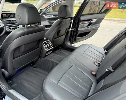 Черный БМВ 7 Серия, объемом двигателя 2.98 л и пробегом 136 тыс. км за 32800 $, фото 57 на Automoto.ua