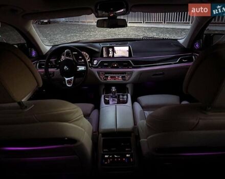 Черный БМВ 7 Серия, объемом двигателя 3 л и пробегом 30 тыс. км за 45000 $, фото 1 на Automoto.ua