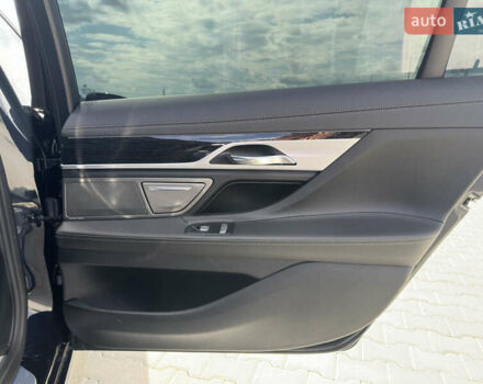 Черный БМВ 7 Серия, объемом двигателя 3 л и пробегом 173 тыс. км за 33000 $, фото 58 на Automoto.ua