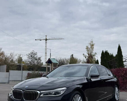 Черный БМВ 7 Серия, объемом двигателя 3 л и пробегом 100 тыс. км за 30000 $, фото 1 на Automoto.ua