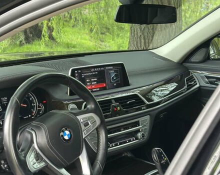 Черный БМВ 7 Серия, объемом двигателя 2.98 л и пробегом 160 тыс. км за 30000 $, фото 16 на Automoto.ua