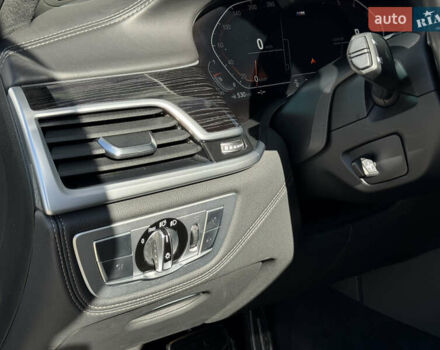 Черный БМВ 7 Серия, объемом двигателя 2.99 л и пробегом 120 тыс. км за 65000 $, фото 60 на Automoto.ua