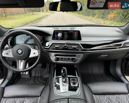 Черный БМВ 7 Серия, объемом двигателя 3 л и пробегом 107 тыс. км за 74950 $, фото 123 на Automoto.ua