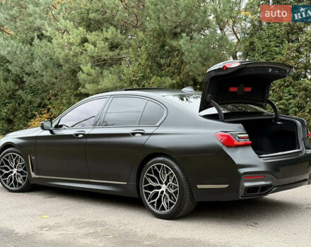 Черный БМВ 7 Серия, объемом двигателя 3 л и пробегом 107 тыс. км за 74950 $, фото 139 на Automoto.ua