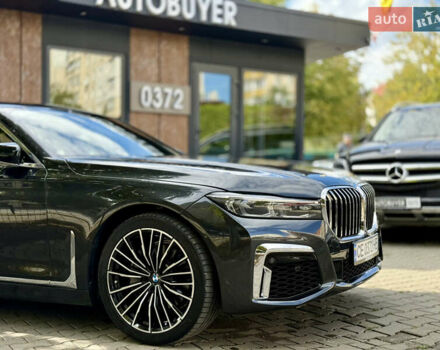 Черный БМВ 7 Серия, объемом двигателя 3 л и пробегом 166 тыс. км за 44000 $, фото 6 на Automoto.ua