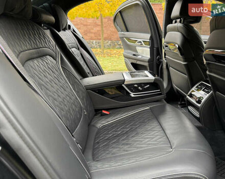 Черный БМВ 7 Серия, объемом двигателя 3 л и пробегом 107 тыс. км за 74950 $, фото 104 на Automoto.ua