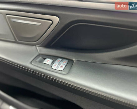 Черный БМВ 7 Серия, объемом двигателя 3 л и пробегом 75 тыс. км за 59000 $, фото 36 на Automoto.ua