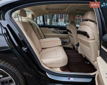 Черный БМВ 7 Серия, объемом двигателя 3 л и пробегом 116 тыс. км за 50990 $, фото 41 на Automoto.ua