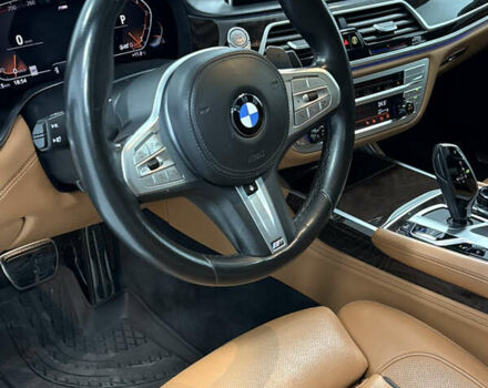 Чорний БМВ 7 Серія, об'ємом двигуна 3 л та пробігом 98 тис. км за 48000 $, фото 9 на Automoto.ua