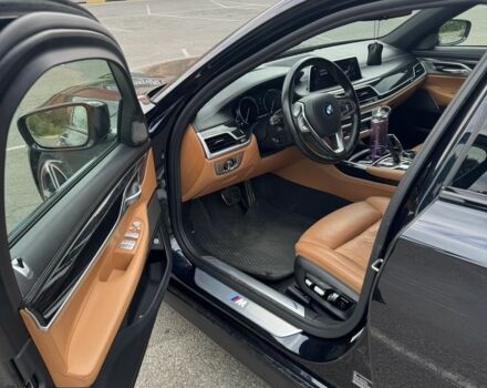 Чорний БМВ 7 Серія, об'ємом двигуна 4.4 л та пробігом 40 тис. км за 40000 $, фото 9 на Automoto.ua