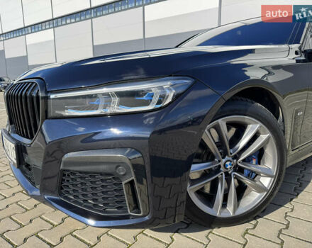 Черный БМВ 7 Серия, объемом двигателя 2.99 л и пробегом 120 тыс. км за 65000 $, фото 13 на Automoto.ua