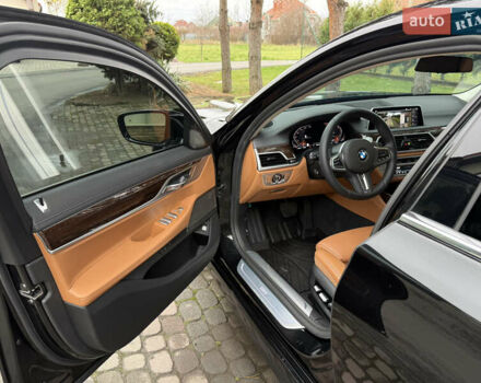 Черный БМВ 7 Серия, объемом двигателя 3 л и пробегом 83 тыс. км за 55000 $, фото 24 на Automoto.ua