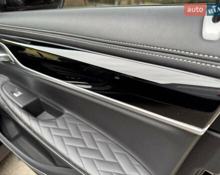 Черный БМВ 7 Серия, объемом двигателя 3 л и пробегом 107 тыс. км за 74950 $, фото 81 на Automoto.ua