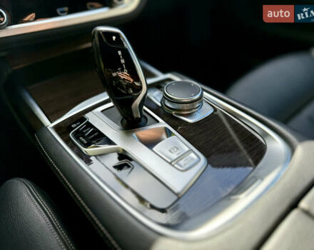 Черный БМВ 7 Серия, объемом двигателя 3 л и пробегом 166 тыс. км за 44000 $, фото 27 на Automoto.ua