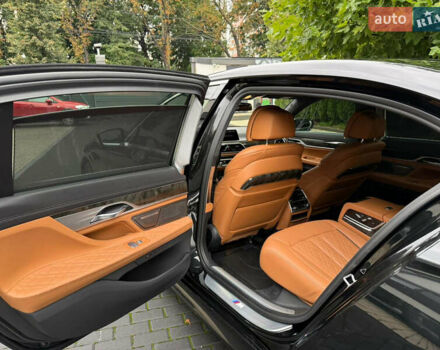 Черный БМВ 7 Серия, объемом двигателя 2.99 л и пробегом 71 тыс. км за 71000 $, фото 10 на Automoto.ua