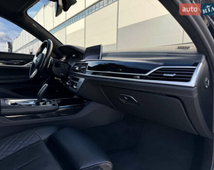 Черный БМВ 7 Серия, объемом двигателя 2.99 л и пробегом 120 тыс. км за 65000 $, фото 93 на Automoto.ua